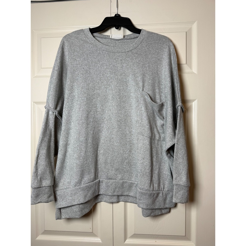 Zenana Gray Pocket Sweater Top